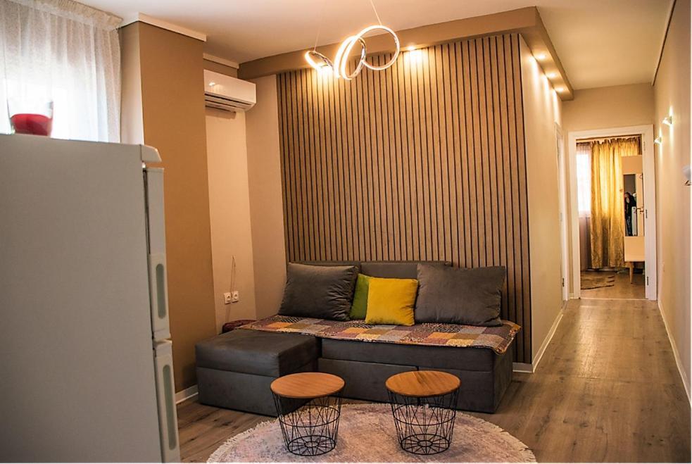 Jukebox Suite 2 Bedrooms - Big Balcony Thessaloniki Exterior photo