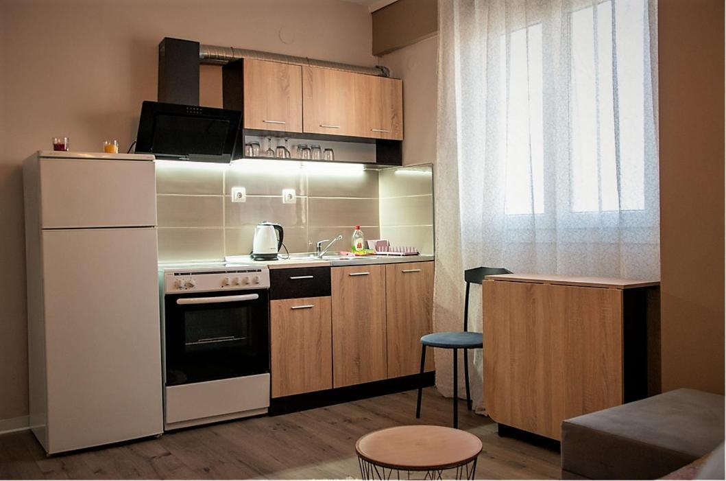 Jukebox Suite 2 Bedrooms - Big Balcony Thessaloniki Exterior photo