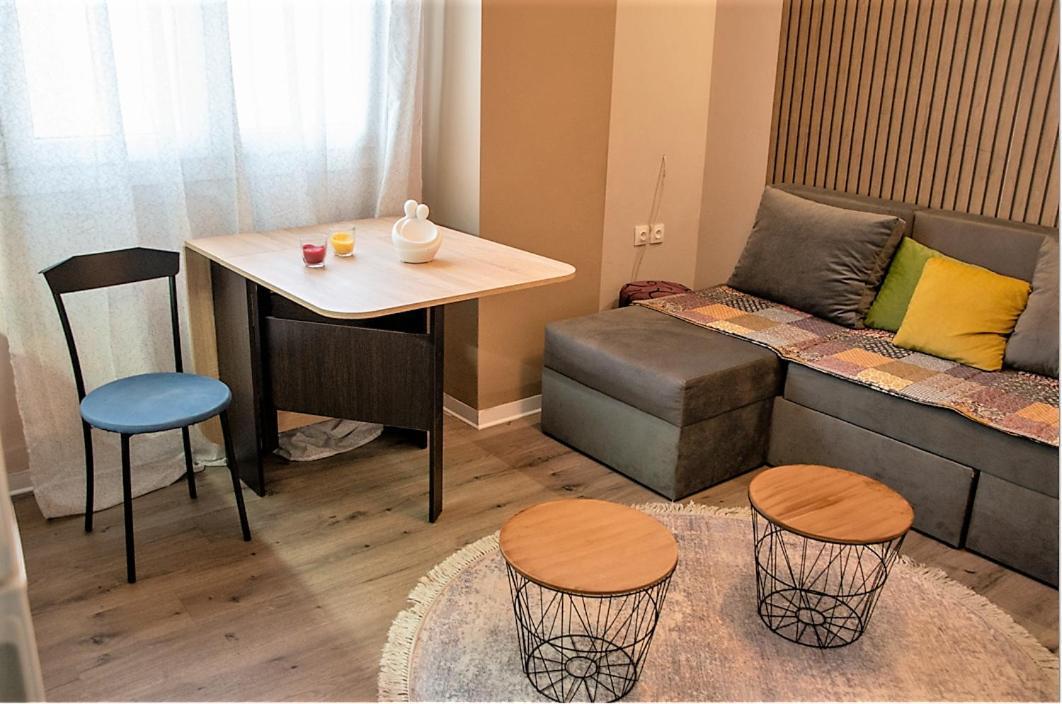 Jukebox Suite 2 Bedrooms - Big Balcony Thessaloniki Exterior photo