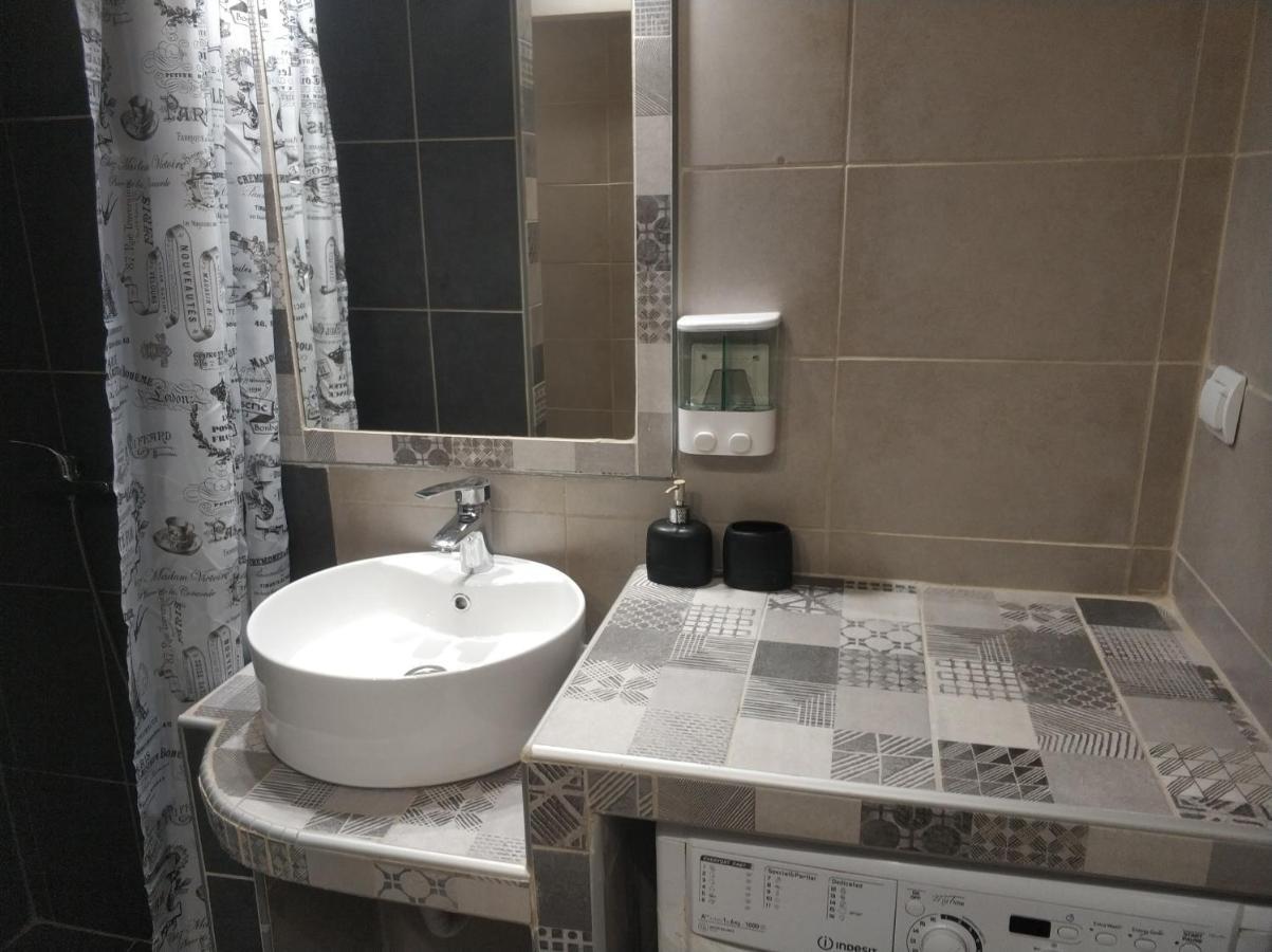 Jukebox Suite 2 Bedrooms - Big Balcony Thessaloniki Exterior photo