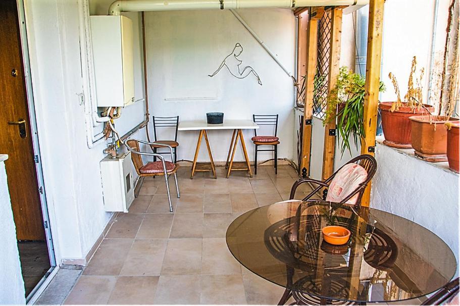 Jukebox Suite 2 Bedrooms - Big Balcony Thessaloniki Exterior photo